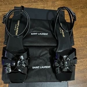 Saint Laurent Tribute Buckled Sandals Black Patent Leather Flat